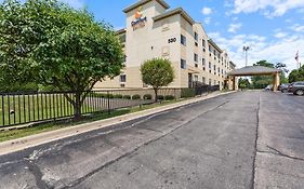 Comfort Suites Lombard - Addison